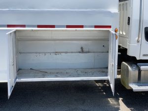 buy used fuel delivery truck
